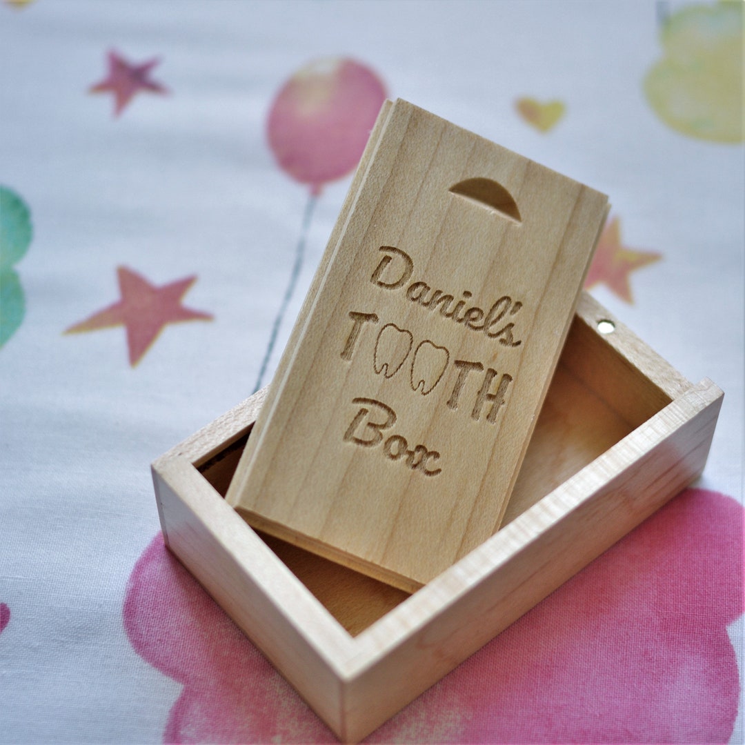 Personalised Baby Teeth Keepsake Box for Boys or Girls. Maple With Custom Sliding Lid. Tooth