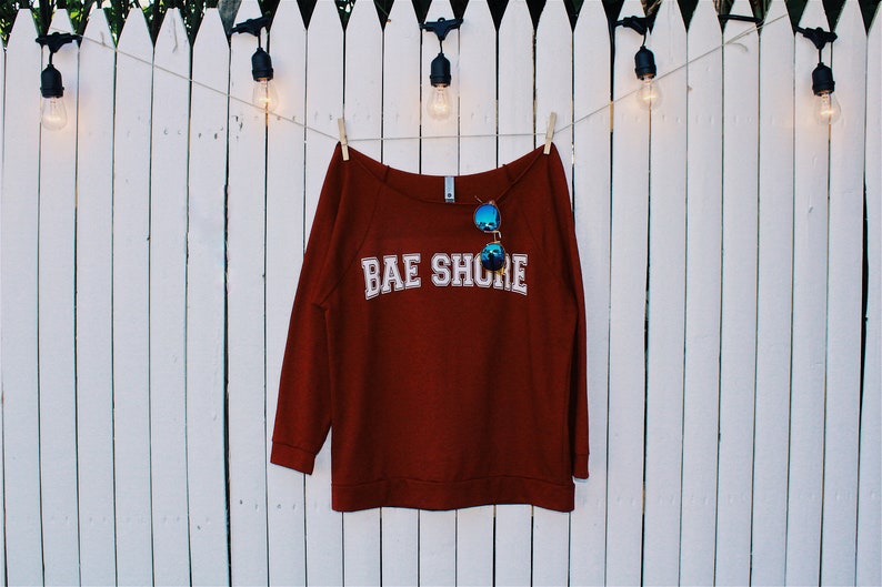 slouchy BAE Shore sweatshirt women's image 1