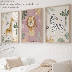 Safari Animal Nursery Prints: Giraffe, Lion, Zebra - Set of 3