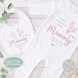 Personalisierter Schlafanzug, Mama Mama Geburtstagsgeschenk, 1 Geburtstag als meine Mama, Lätzchen, Baumwolle Baby wachsen, Geschenk für Mama, Mama Geschenk