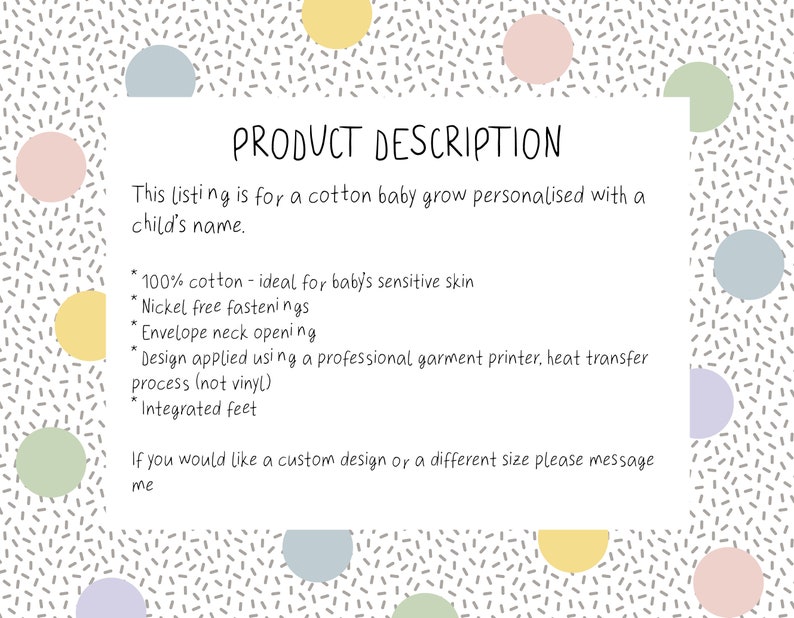 Op de afbeelding: Productbeschrijving voor een gepersonaliseerde baby-romper. De romper is gemaakt van 100% katoen, heeft nikkelvrije sluitingen, een envelophals en ge&iuml;ntegreerde voetjes. Het ontwerp wordt aangebracht met een professionele textielprinter en een warmtetransferproces.
