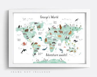 Peut inclure: Une carte du monde bleu clair et verte avec des illustrations d'animaux représentant différents continents. La carte est intitulée "Le monde de George" et comprend le texte "L'aventure vous attend !" en bas.