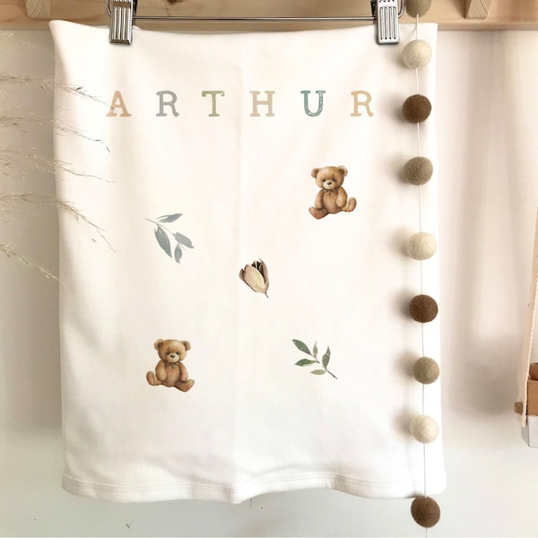 Personalised baby blanket, Bear baby gift, Personalised Baby gift, new baby gift, Bear baby blanket, Bear nursery decor, Acorn nursery