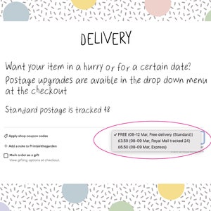 Op de afbeelding: Een wit tekstvak met een zwart vinkje en de tekst "FREE (08-12 Mar, Free delivery (Standard)) &pound;3.50 (08-09 Mar, Royal Mail tracked 24) &pound;6.50 (08-09 Mar, Express)"
