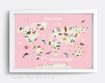 Peut inclure: Une carte du monde rose avec un contour brun clair et divers animaux de différents continents. La carte est intitulée "Le monde d'Anna" et comprend le texte "L'aventure vous attend !" en bas.