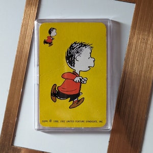 Linus Van Pelt, Peanuts Gang - Fridge magnet ~ Genuine vintage playing card, 1970s. Schulz. Housewarming, fun, friendship, kitchen gift