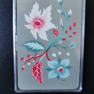 Fridge magnet ~ Genuine vintage playing card, 1960s - flowers, handpainted, stylised floral magnet, kitsch, retro gift, blue red petals