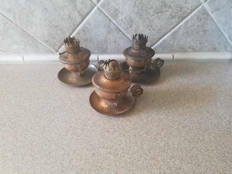 Vintage Stellar Swivel Oil Lamp Collectible Copper Hong Kong Vintage