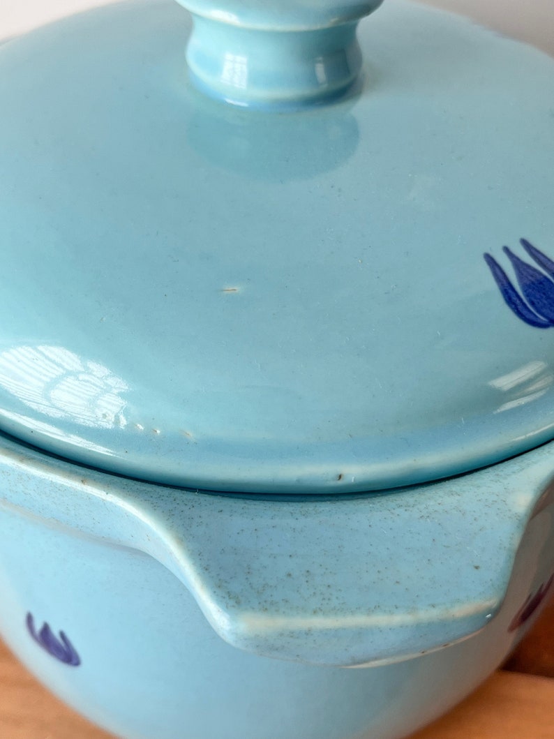 Robin Blue Lidded Crock with Cobalt Tulips. 1960s Cronin Pottery Lidded Pot. Blue Tulip Vintage Cookie Jar. image 8