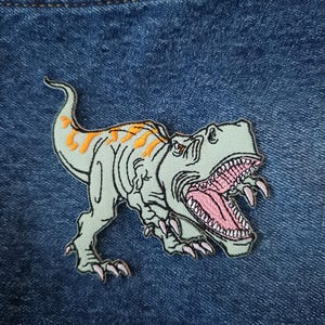 T-Rex Dinosaur Patch Cool Badge Patch Iron On Patches for Jackets Jeans Caps T-Shirt DIY Unique Gift