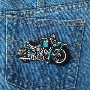 Green Racing Motorcycle Cartoon Cool Badge Patch Iron On Patches for Jackets Jeans Caps T-Shirt DIY Unique Gift