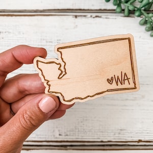Wooden Washington Magnet / WA Outline Refrigerator Magnet / Laser Engraved State Magnet / WA Gift / Realtor Closing Gift / Hand Lettered