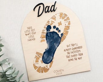 Personalized Military Keepsake Gift | Footprint Craft Sign for Military Mom or Dad | Deployment Homecoming Gift