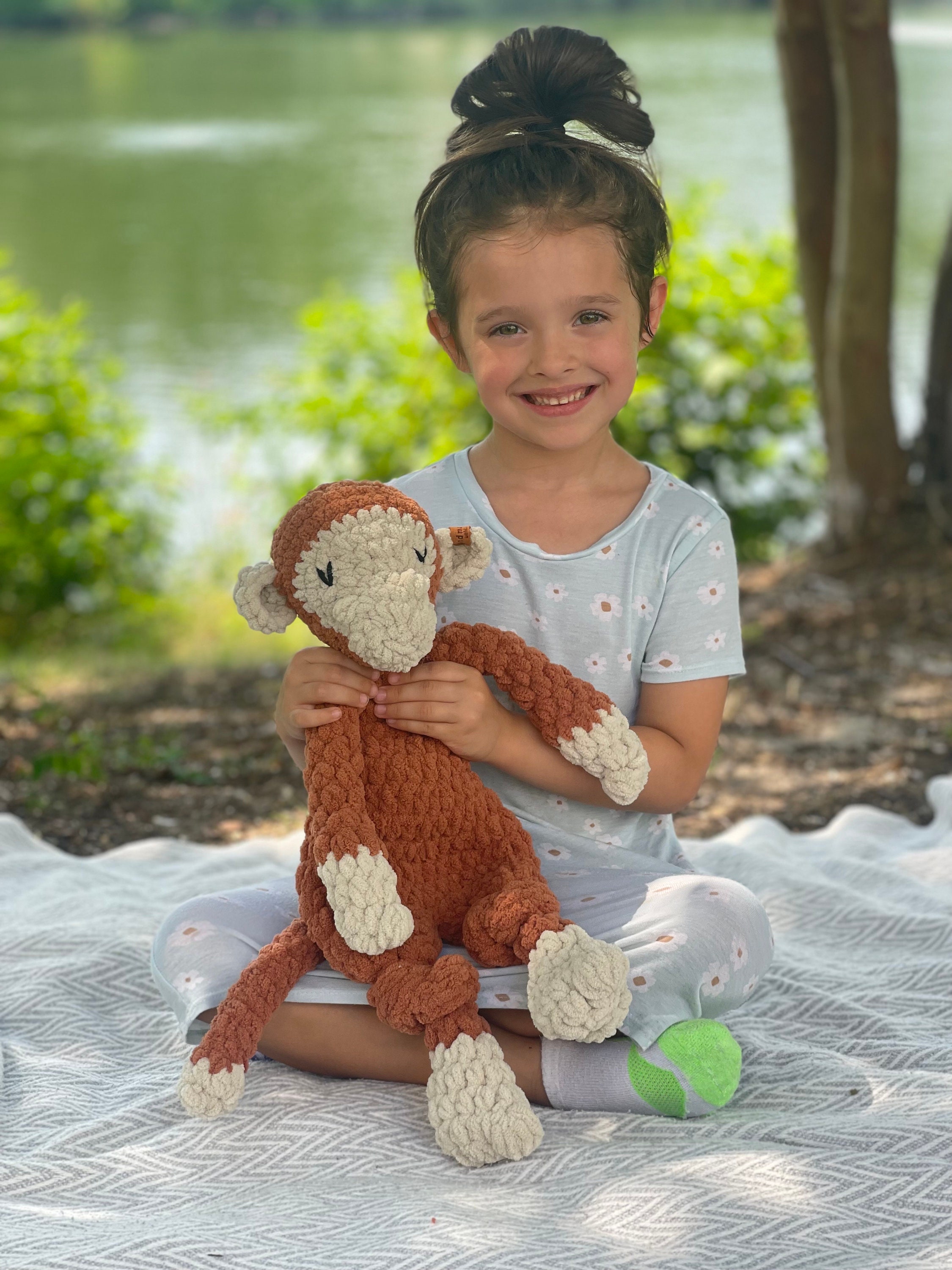 Crochet monkey snuggler, monkey crochet lovey, newborn, baby gift, unisex gift, crochet toy, crochet monkey, forest nursery decor.