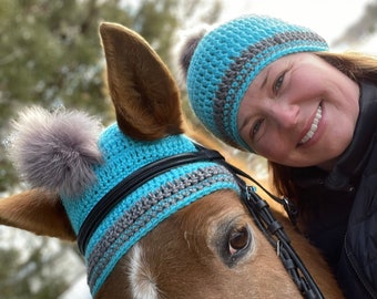 Gehaakte paardenmuts en bijpassende hoed (bont pompons)!