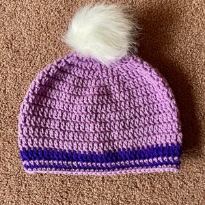 Crochet Hat (fur pompom)!