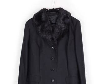 One of a kind / vintage tailored blazer / wool jacket, with a genuine mink fur collar / fur jacket / black mink / EU size 38