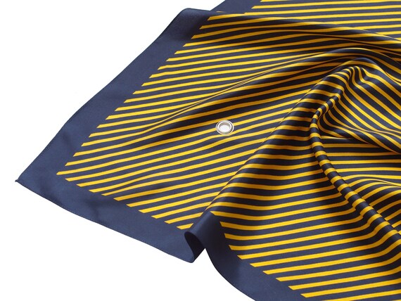 Vintage / minimal statement scarf / navy blue and