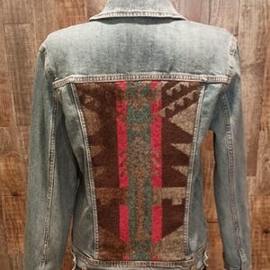 New Slow Stitch Handmade Hand Sewn Upcycled Pendleton Wool Turquoise Red Brown & Gray Southwest Women&#39;s Trucker Blue Jean Jacket 38&quot; Bust