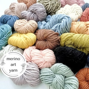 merino art yarn, 100g chunky coloured wool, superfine art roving, bulky knitting crochet weaving