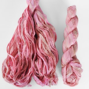 Cinta de seda sari con color chicle, restos de fibra reciclada, encuadernación de libros, ribete de hilo, color rosa