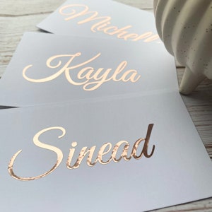 1,3,5,10 Gepersonaliseerde naamsticker sticker woord label vinyl sticker glazen school waterfles bruids aangepaste naam en woord kerstbal lettertype A3