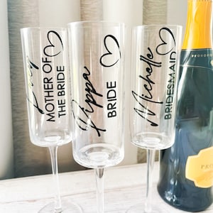Glas Vinyl Decals ~ Hochzeit Flute Decals ~ Name & Rolle Set ~ Champagne Flute Sticker Vinyl's 60+ Farben Rose Gold Schriftart: 3