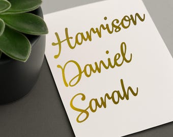 Calcomanía de vinilo personalizada con nombre / Pegatina de nombre personalizada / Vasos • Botellas • Cajas de regalo • Globos • Dama de honor • Boda • Escritura a mano •