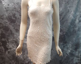 Vestido corto de gasa de seda con lentejuelas naturales en color blanco roto, minivestido, vestido de fiesta, vestido de graduación, vestido de novia, vestido de boda, vestido de boda en la playa.