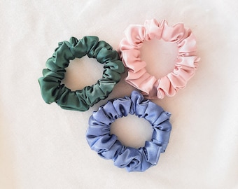 Scrunchies thin satin, handmade scrunchies, thin hair scrunchies, silky satin scrunchies