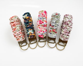 Scrunchie Keychain Floral, stretchy wristlet, keychain wristlets, small gift for her