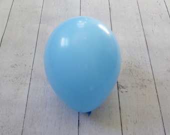 5" or 11" Tuftex Baby Blue Latex Balloons 10 Pack