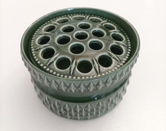 Mcm Spanish green ironstone flower frog with geometric design made by Pontesa circa 1970 Ceramic centerpiece