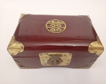 Chinese wood jewellery box with brass medallion oriental box decorated with etched brass circa 1970 wooden jewelry chest