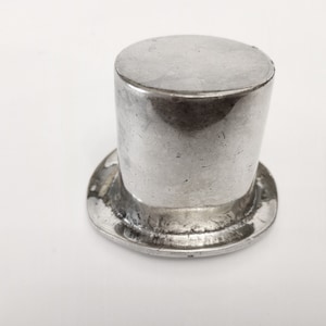 Vintage silver plated top hat bottle opener signed Almazan made in Spain circa 1960