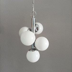 Atomic Space age Sputnik chrome pendant light with five white opaline glass globes circa 1960 Vintage ceiling light with glass shades