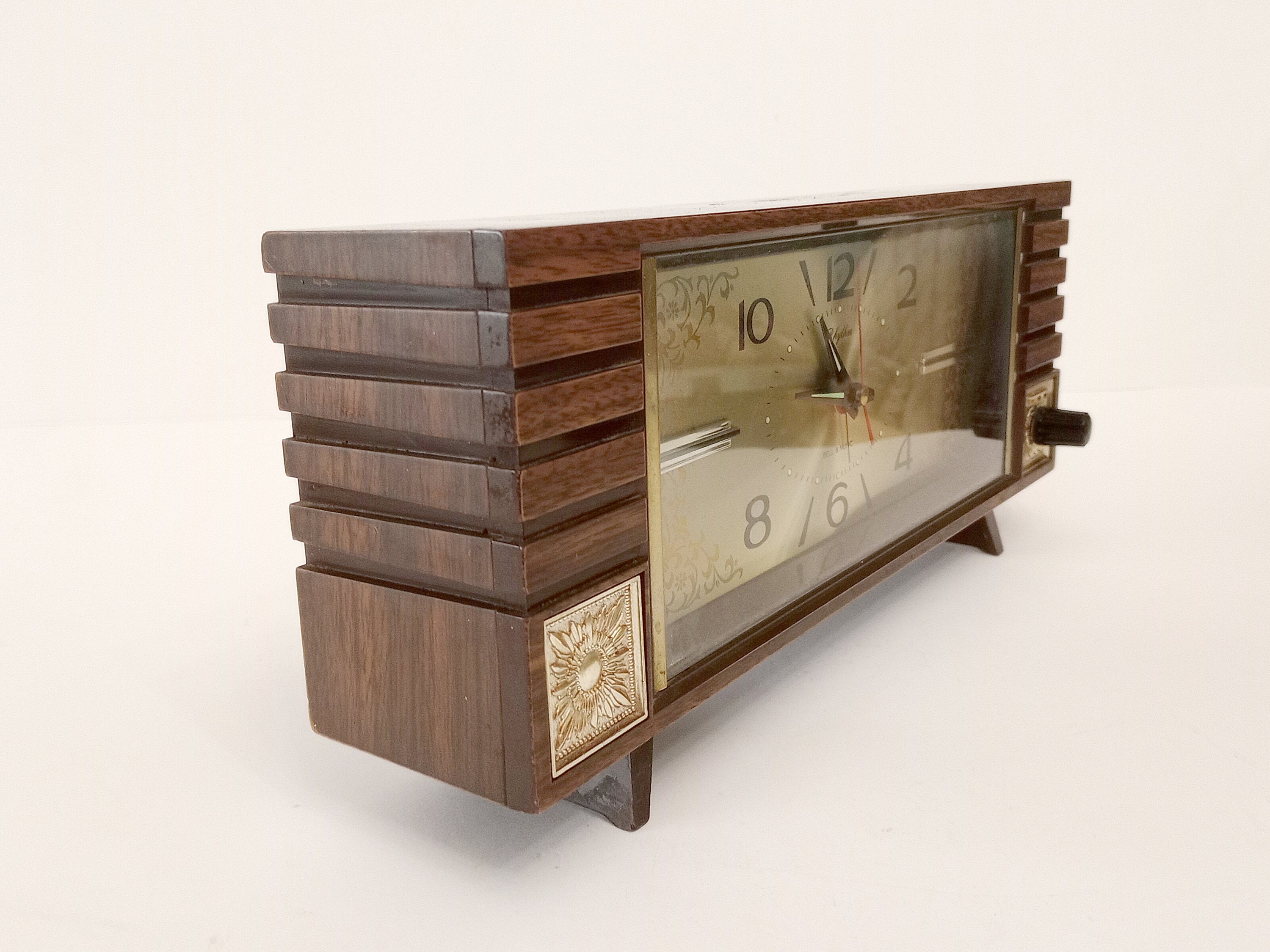 TWINBIRD　JUMPING CLOCK モダンステップ　白　　昭和レトロ Twinbird Jumping Clock, 1980's – falsotecho