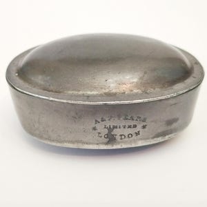 Pears antike Metall Seifendose circa 1920 Oval Silber Metall Schmuckdose von England A und F. Pears Limited London