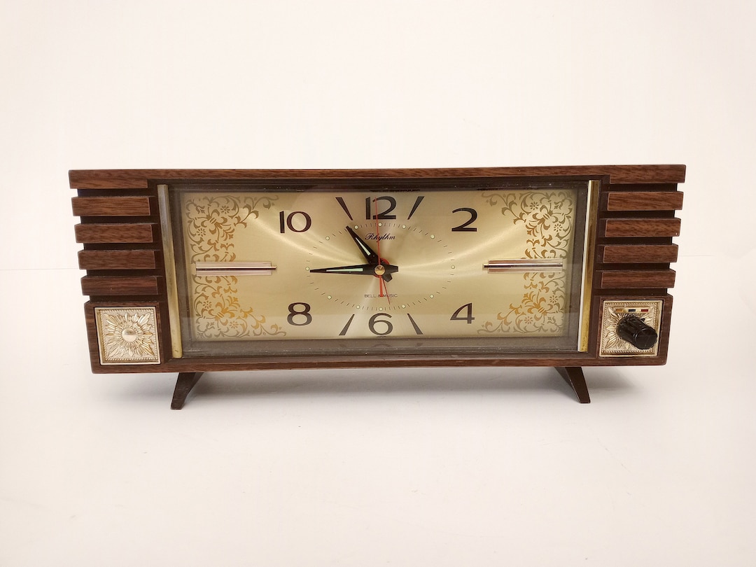 TUBE ORIGINAL ALARM CLOCK 【メンバーの生声入り】 il_1080xN.5863382876_c5c7.jpg