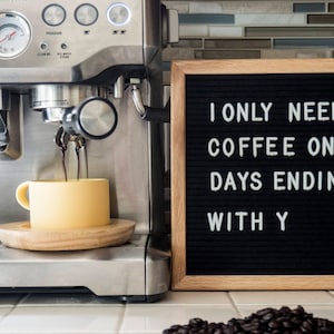 10 x 10 Wood and Felt Letterboard