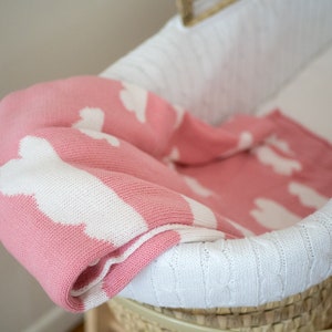 Super soft cotton baby blanket / comforter with cloud design in Blue, Grey or Pink image 9