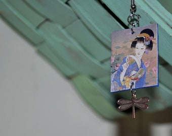 Geisha earrings-Japanese earrings- Asian earrings-handmade earrings-paper earrings-lightweight earrings-eco-friendly earrings