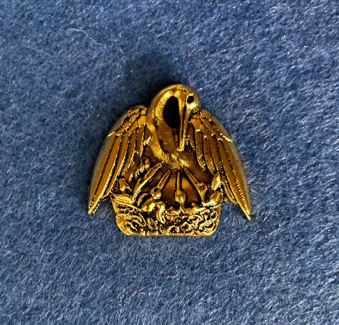 Pelican in Her Piety Pin, Tie Tack, State Crest of Louisiana, SCA