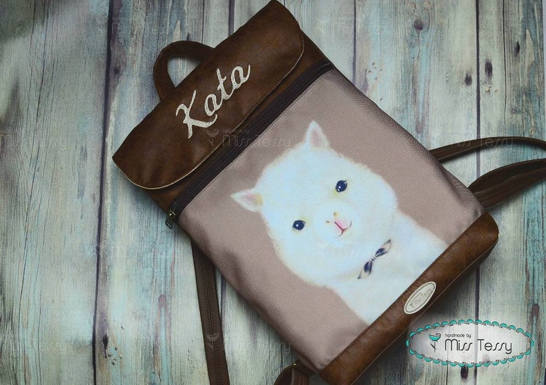llama backpack and lunchbox