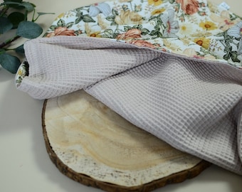 muslin blanket for girls floral beige  | Muslin waffle baby blanket |  Double gauze summer blanket | Nursing cover  | baby shower