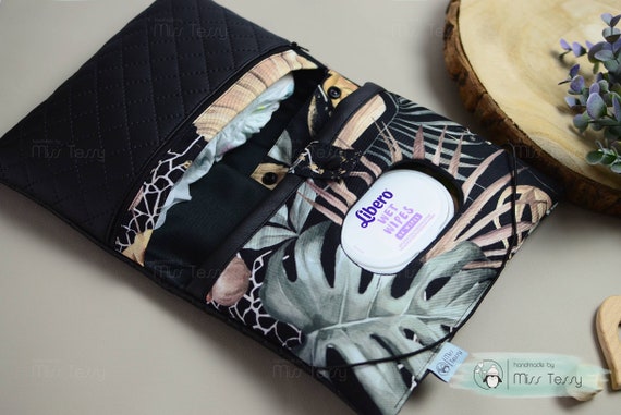 Waterproof diaper pouch | diaper clutch for baby | Diaper pouch baby | Nappy Bag  | Windeltasche | Diaper Bag | gift for new mom