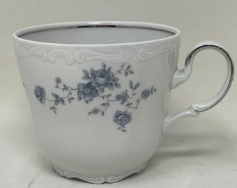 Johann Haviland Tea Cup Blue Garland Bavaria Germany White Blue Floral Platinum