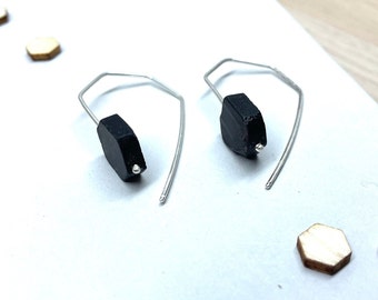 Black Hexagon Silver Earrings/Unique Earrings/Dangle Earrings/Tourmaline Earrings/Wire Earrings/925 Silver Earrings/Geometric earrings/