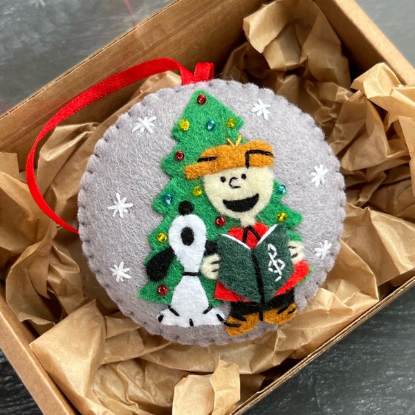 Snoopy and Charlie Brown Christmas Ornament, Christmas Decoration, Felt Christmas Decor, Christmas Tree Decor, Xmas Tree Ornament