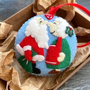 Santa Claus and Mrs Claus, Christmas ornaments, Christmas decorations, Felt Christmas ornaments, Santa Claus, Mrs Claus, Christmas gift image 2